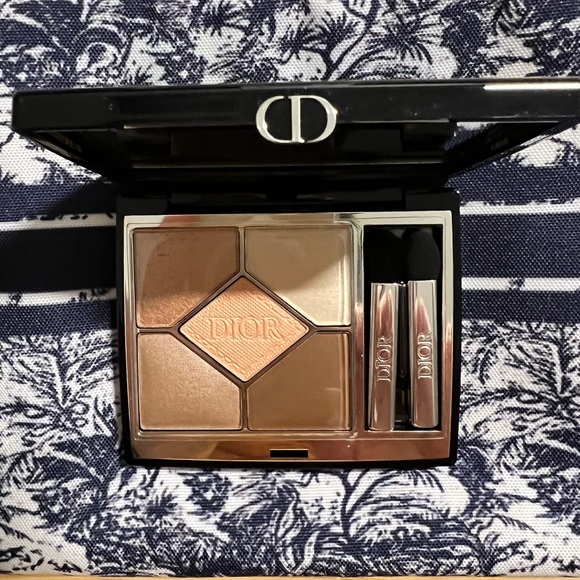 Dior Eyeshadow Palette - Picture 4 of 8